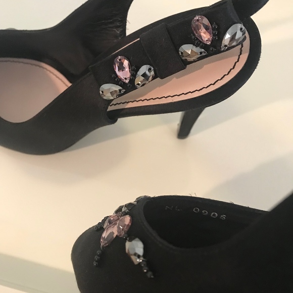 Louis Vuitton Menara Crystal Women's Satin Shoes - Picture 7 of 7